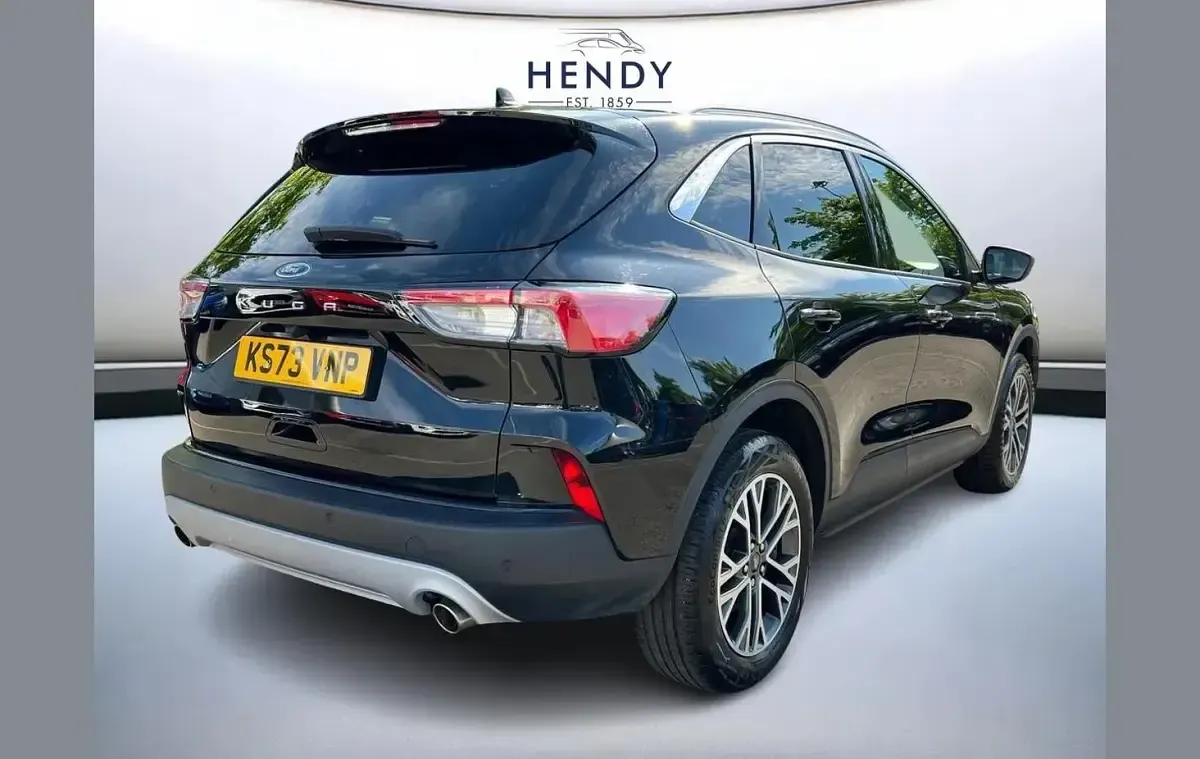 Used Ford Kuga Titanium 147 HP (108 kW) 2023 Black SUV
