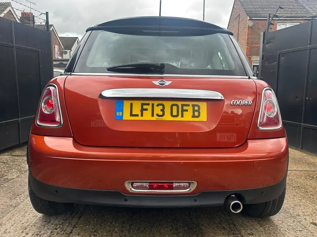 Used Mini Cooper Hatch 2013 Orange Hatchback