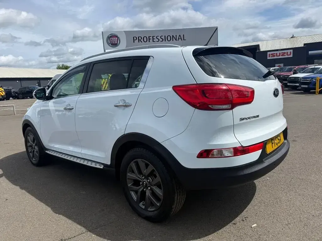 Used Kia Sportage 114 HP (83 kW) 2015 White SUV