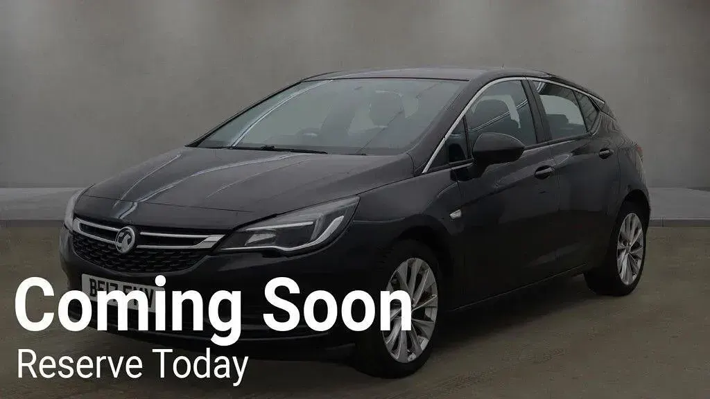 Used Vauxhall Astra Design Edition 105 HP (77 kW) 2017 Black Hatchback