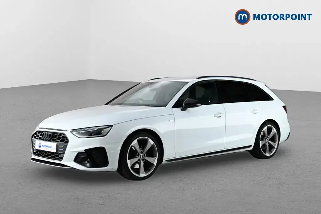 Used Audi A4 Black Edition 2022 White Estate