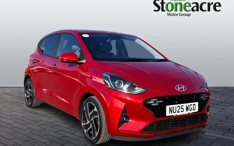 Used Hyundai i10 Premium 84 HP (61 kW) 2023 Hatchback