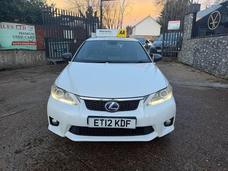 Used Lexus CT200h Sport Line 2012 White Hatchback