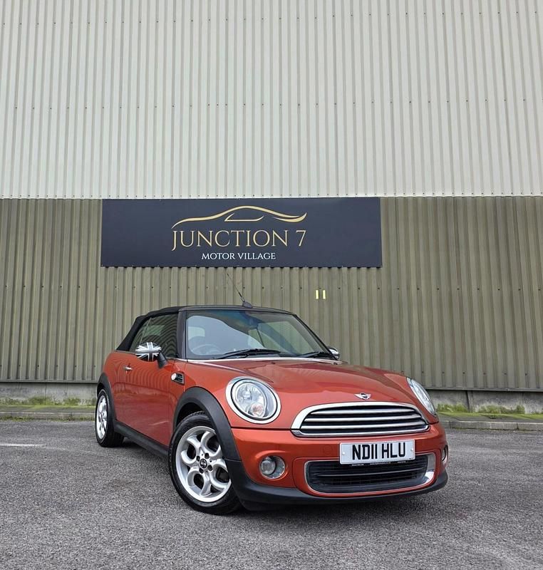 Used Mini ONE 2011 Orange Hatchback