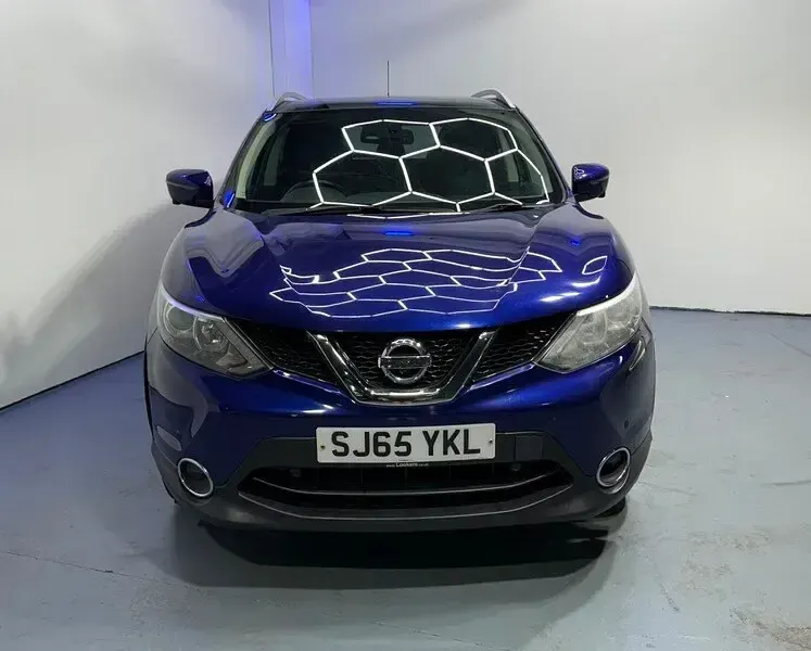 Used Nissan Qashqai N-TEC 110 HP (80 kW) 2015 Blue SUV