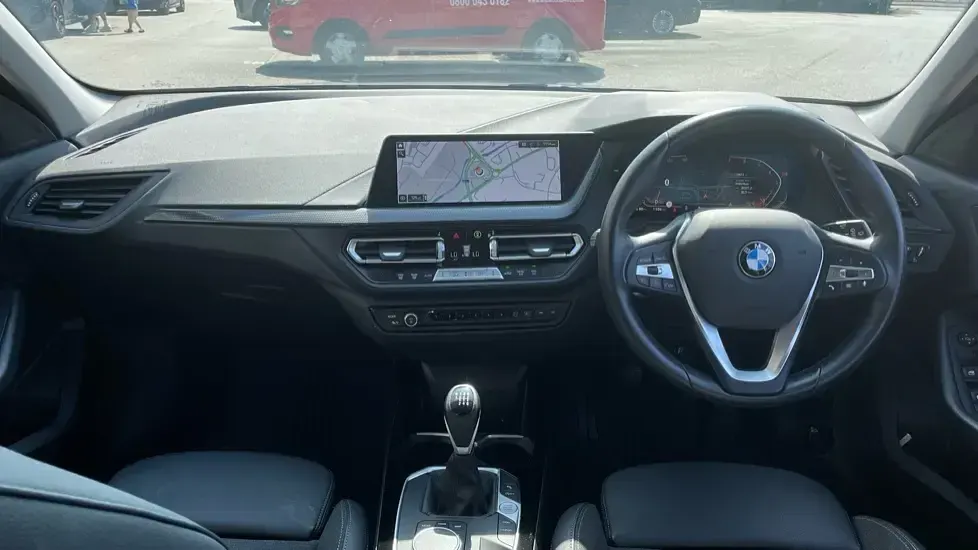Used BMW 118 Sport Line 136 HP (100 kW) 2023 Grey Hatchback