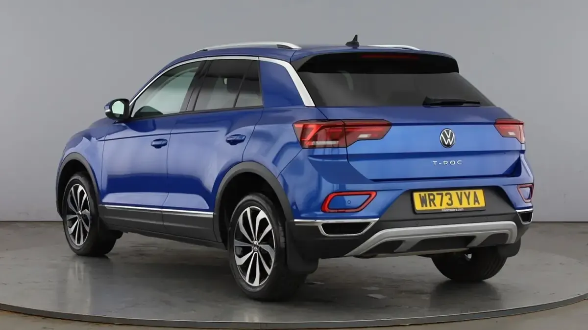 Used VW T-Roc Style 150 HP (110 kW) 2023 Blue SUV