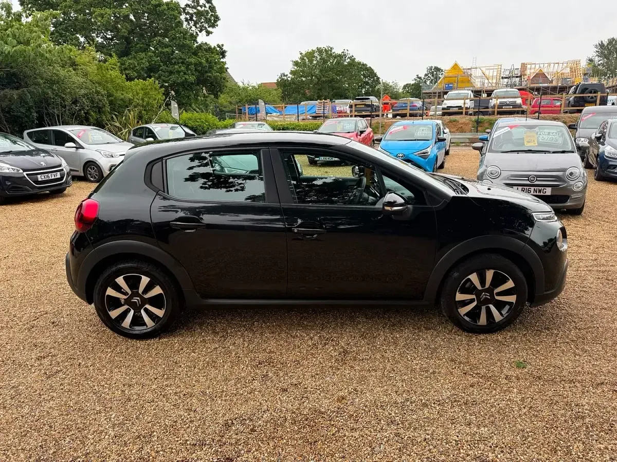 Used Citroën C3 Feel 2018 Black Hatchback