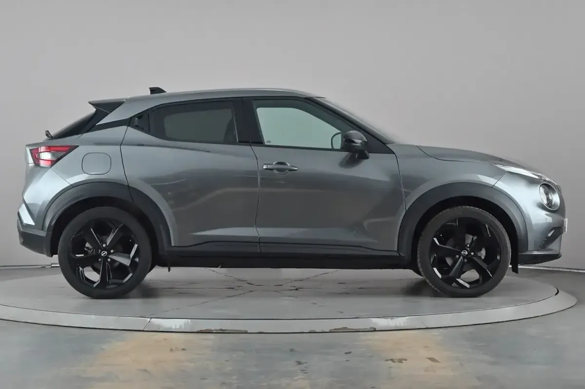 Used Nissan Juke Tekna 114 HP (83 kW) 2025 Grey SUV