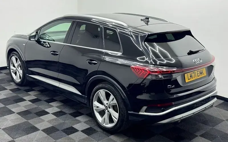 Used Audi Q4 e-tron S-Line 150 kW (204 HP) 2023 SUV