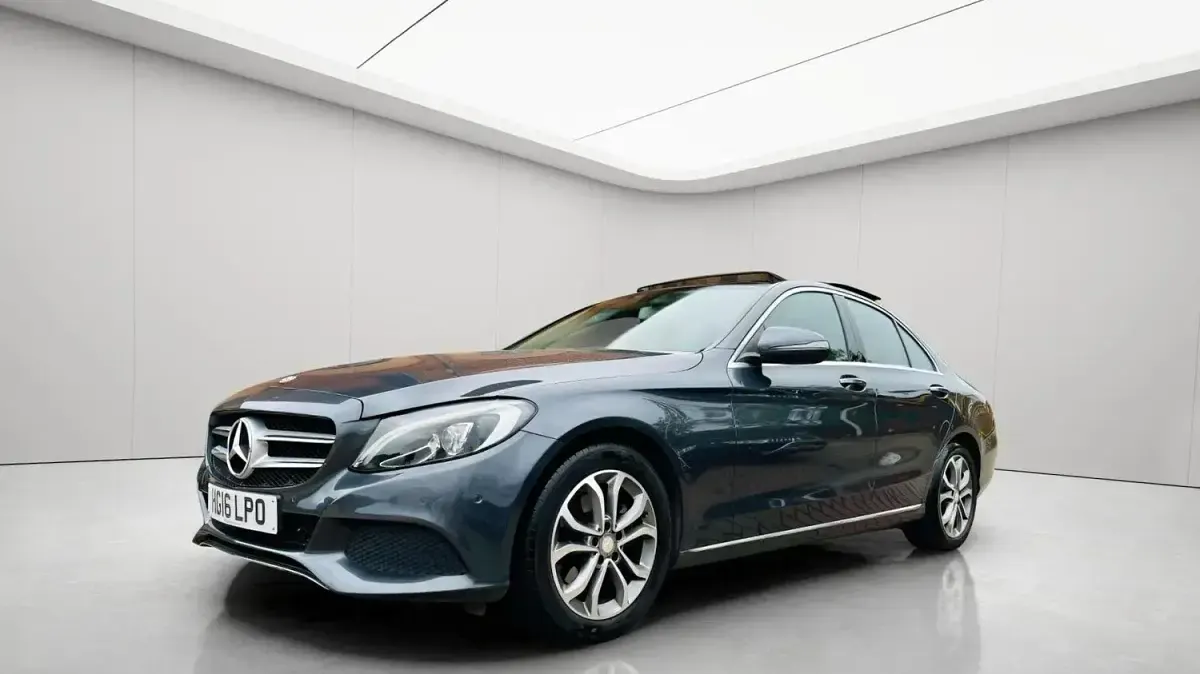 Used Mercedes C200 Premium 184 HP (135 kW) 2016 Grey Sedan