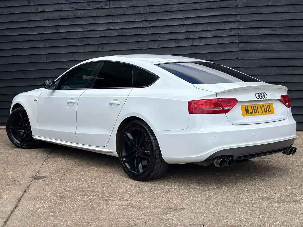 Used Audi S5 Cabriolet Exclusive 333 HP (244 kW) 2011 White Coupe