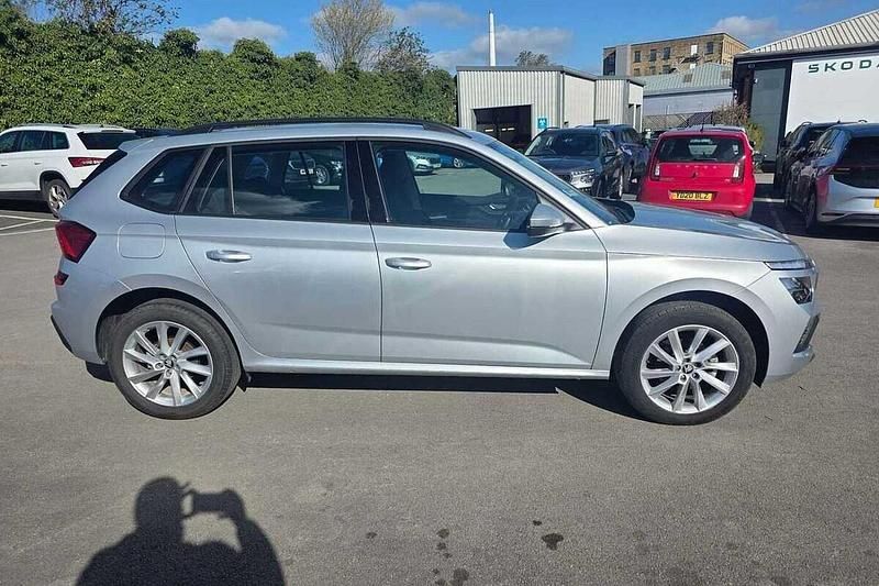 Used Skoda Kamiq SE 70 HP (51 kW) 2025 Silver SUV