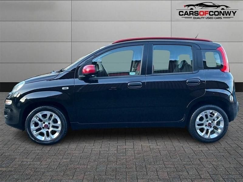 Used Fiat Panda Easy 69 HP (50 kW) 2015 Black Hatchback