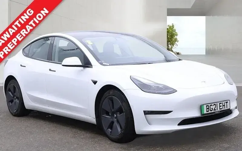 Used Tesla Model 3 Long Range AWD 258 kW (351 HP) 2023 Sedan