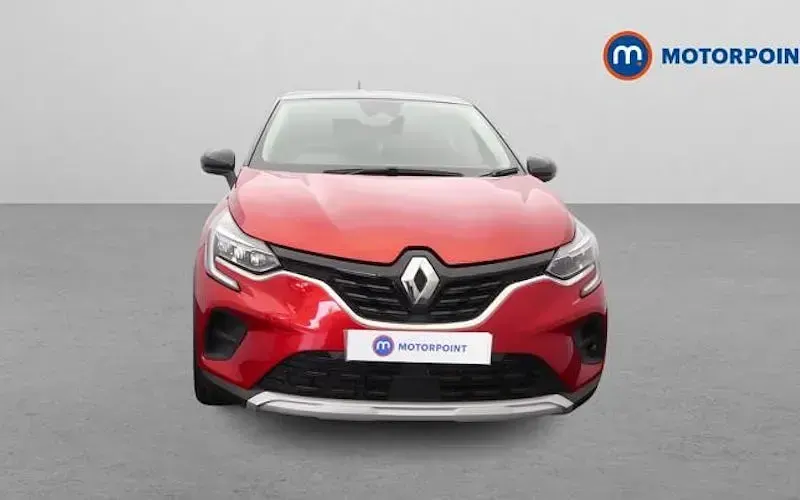 Used Renault Captur Iconic 143 HP (105 kW) 2022 Red SUV