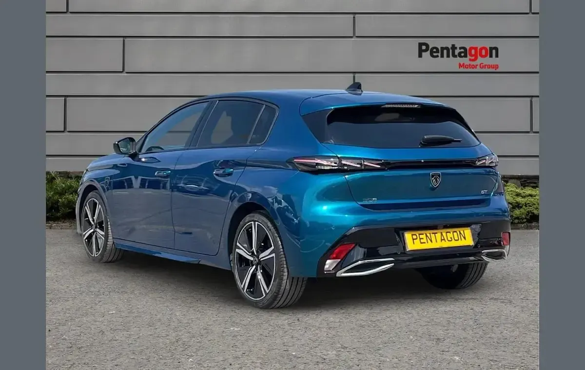 Used Peugeot 308 GTi 128 HP (94 kW) 2024 Blue Hatchback