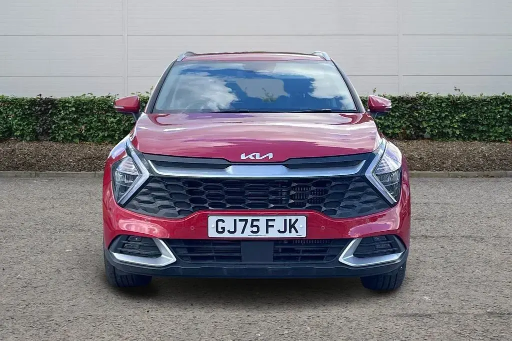 Used Kia Sportage 136 HP (100 kW) 2025 Red SUV