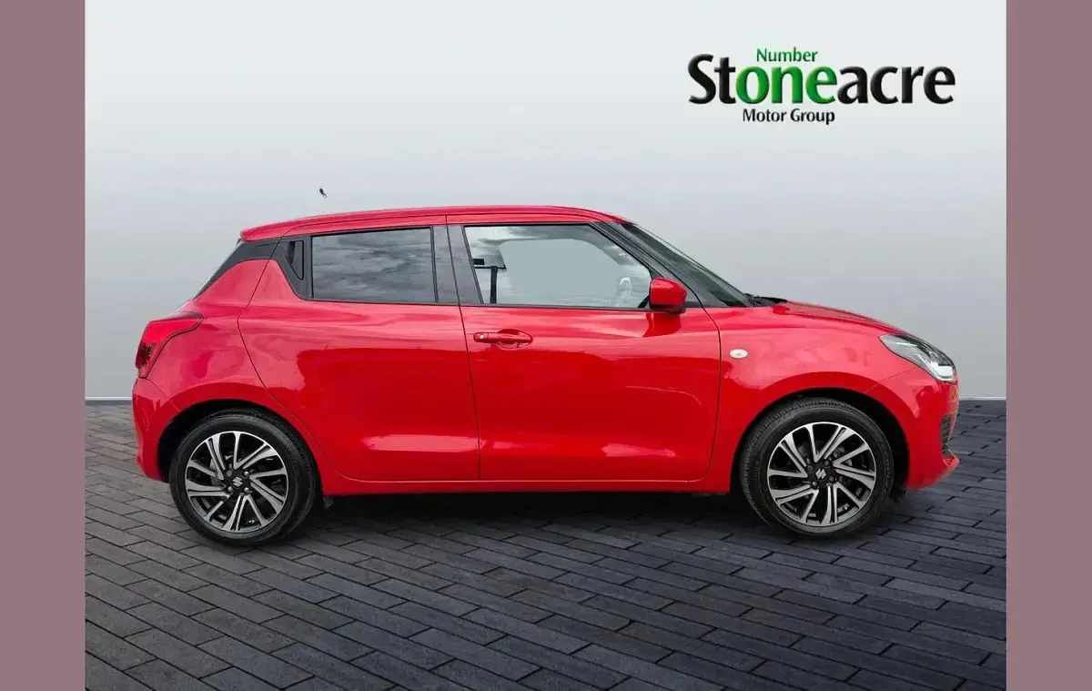 Used Suzuki Swift SZ-L 83 HP (61 kW) 2023 Red Hatchback