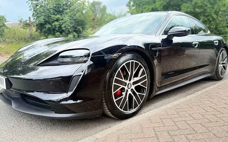 Used Porsche Taycan 419 kW (571 HP) 2023 Sedan