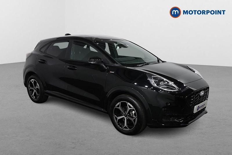 Black Used 2025 Ford Puma Gen-E ST-Line SUV | £20,749 (Fair price) - Image 1/4