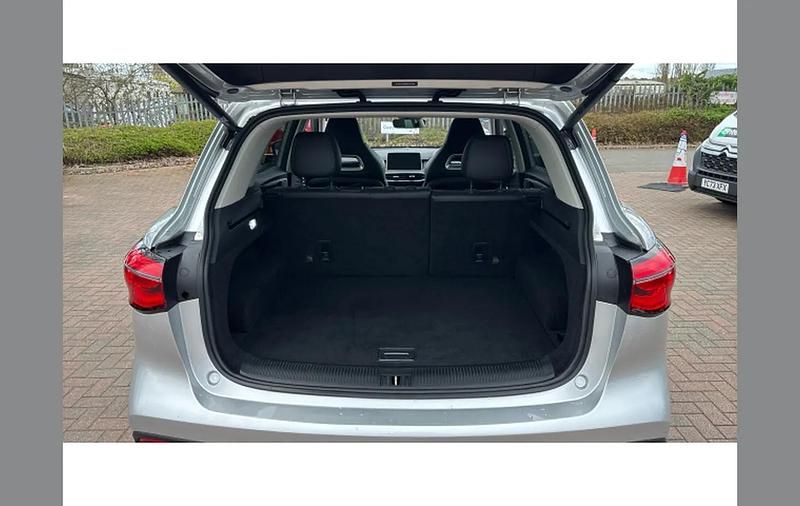 Used MG HS Exclusive 162 HP (119 kW) 2023 Silver SUV