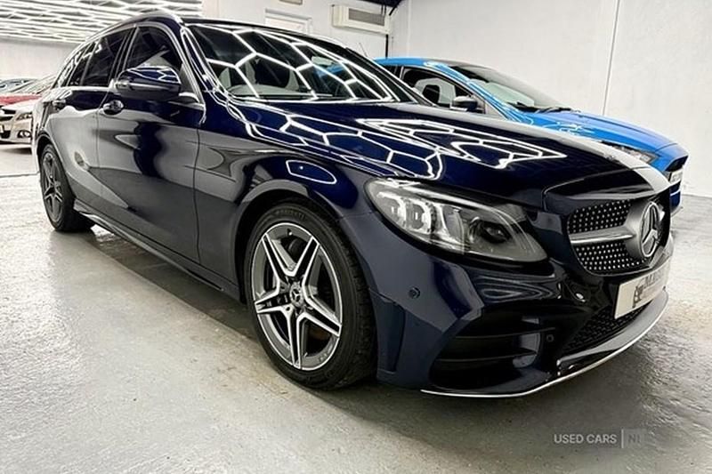 Used Mercedes C300 AMG line 245 HP (180 kW) 2019 Blue Estate