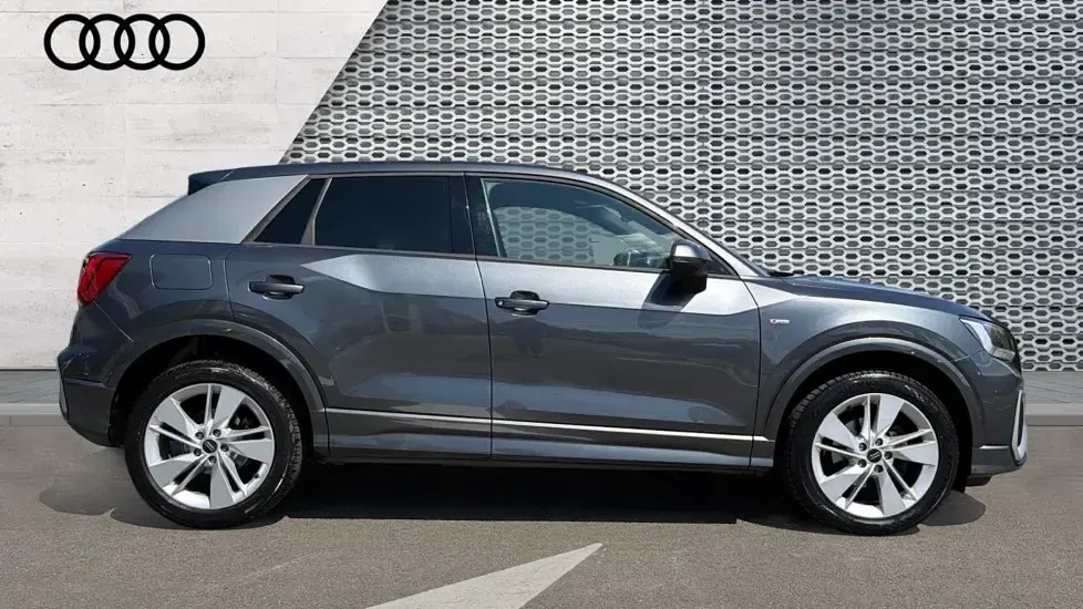 Used Audi Q2 S-Line 150 HP (110 kW) 2023 Grey SUV