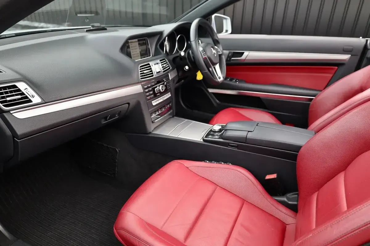 Used Mercedes E350 AMG 252 HP (185 kW) 2013 Silver Cabriolet
