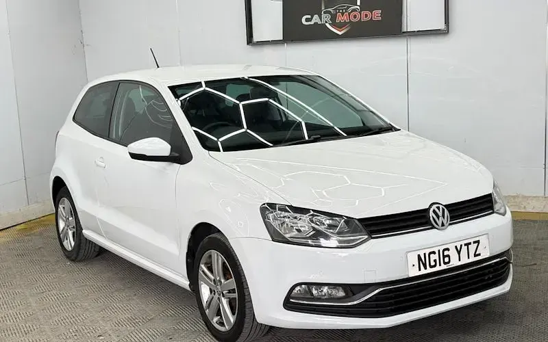 Used VW Polo Match 60 HP (44 kW) 2016 Hatchback