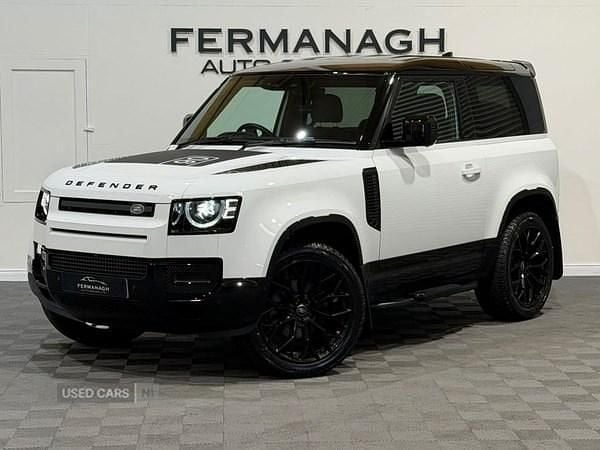 Used Land Rover Defender SE Dynamic 2025 White SUV
