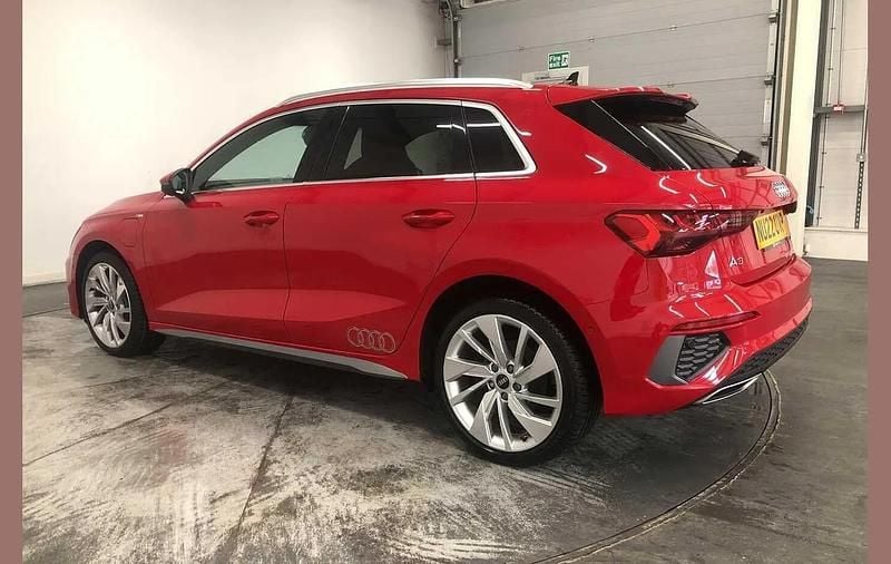 Used Audi A3 e-tron S-Line 204 HP (150 kW) 2022 Red Hatchback