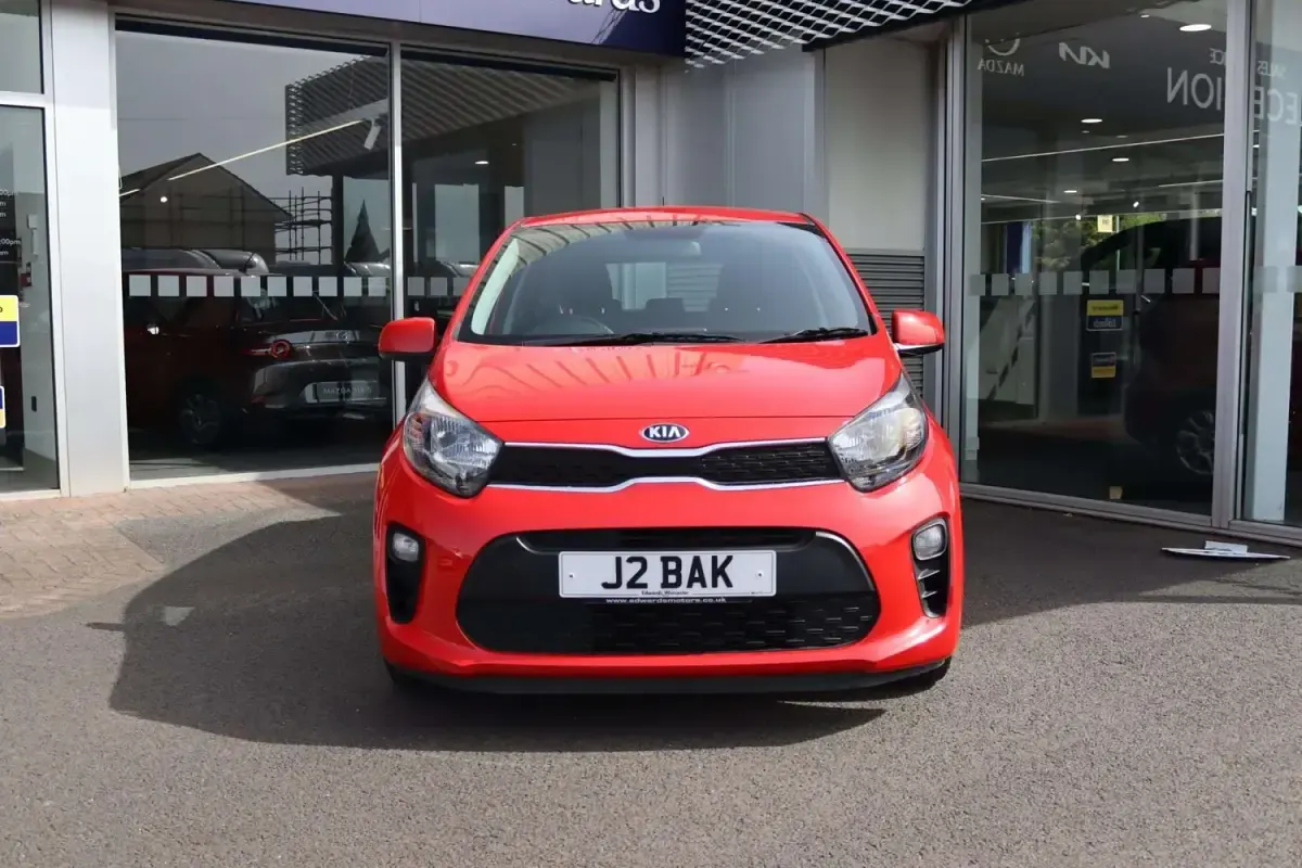 Usado Kia Picanto 84 HP (61 kW) 2019 Vermelho Citadino