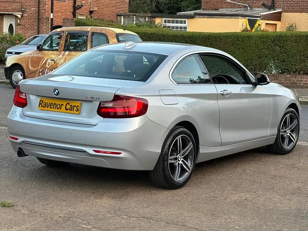 Used BMW 218 Sport Line 2016 Silver Coupe