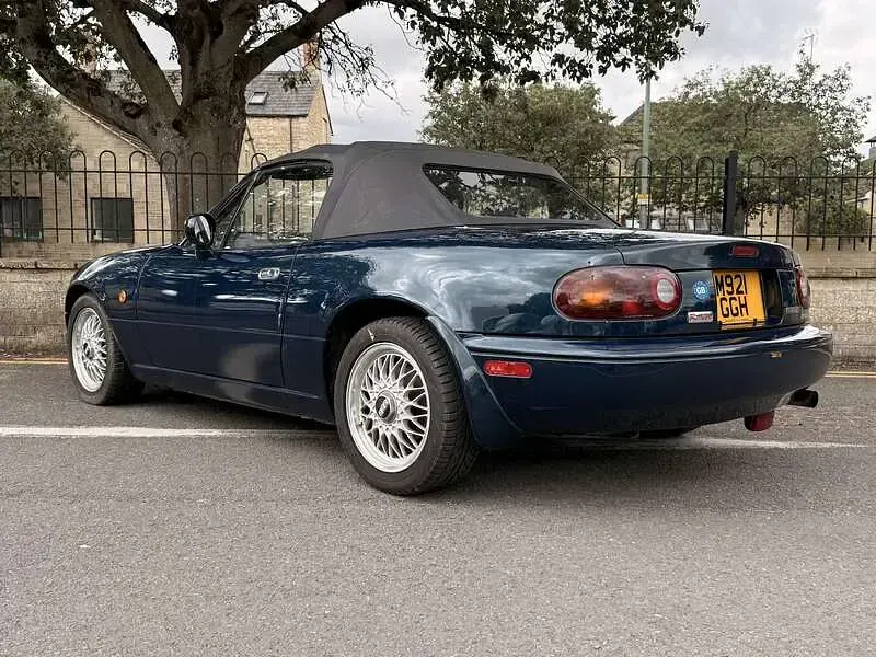 Used Mazda MX5 2000 Blue Cabriolet