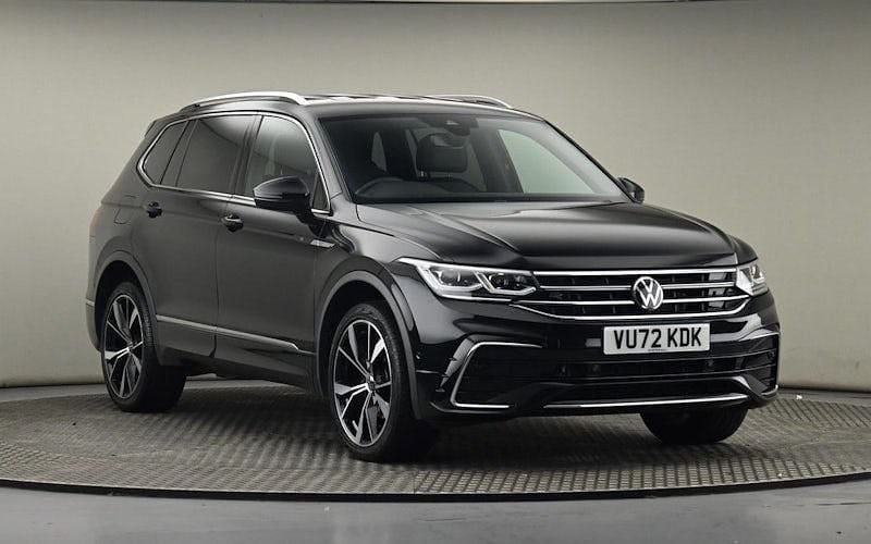 Used 2024 VW Tiguan Allspace R-line SUV | £28,900 (A bit pricey) - Image 1/4
