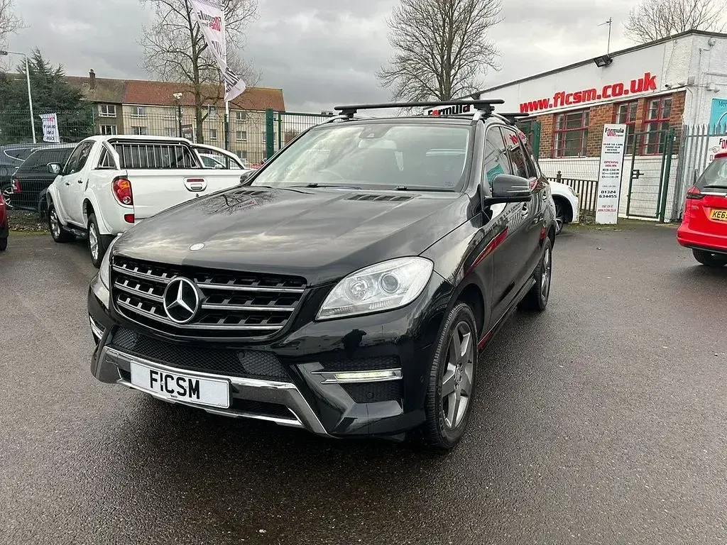 Used Mercedes ML250 AMG 205 HP (150 kW) 2014 Black SUV