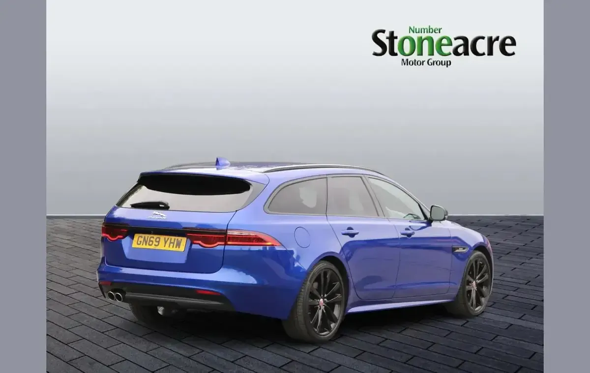 Used Jaguar XF R-Sport 177 HP (130 kW) 2019 Blue Estate