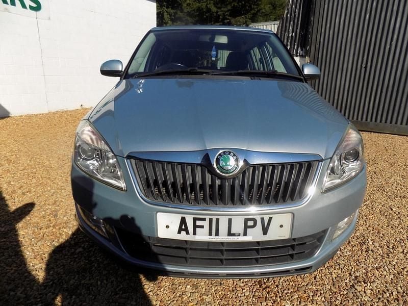 Used Skoda Fabia Elegance 105 HP (77 kW) 2011 Blue Hatchback