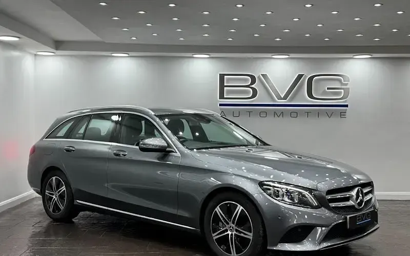 Used Mercedes C200 Premium 160 HP (117 kW) 2019 Estate