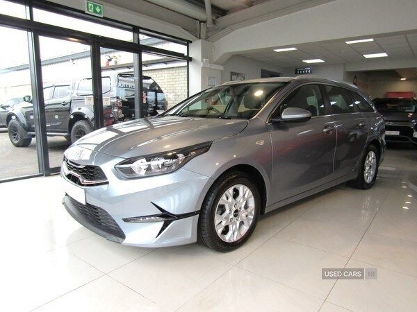 Silver Used 2022 Kia Ceed 2 Estate | £12,950 (Fair price) - Image 1/4