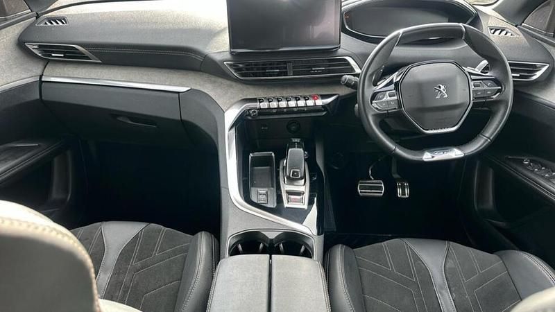 Used Peugeot 3008 Premium 129 HP (94 kW) 2023 Black SUV