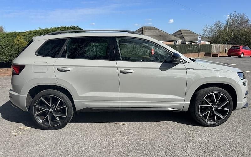 Used Skoda Karoq SportLine 190 HP (139 kW) 2020 Grey SUV