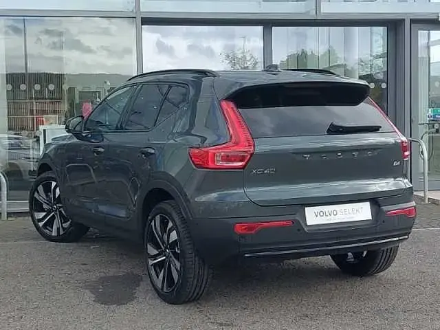 New Volvo XC40 Ultra 194 HP (142 kW) 2026 SUV