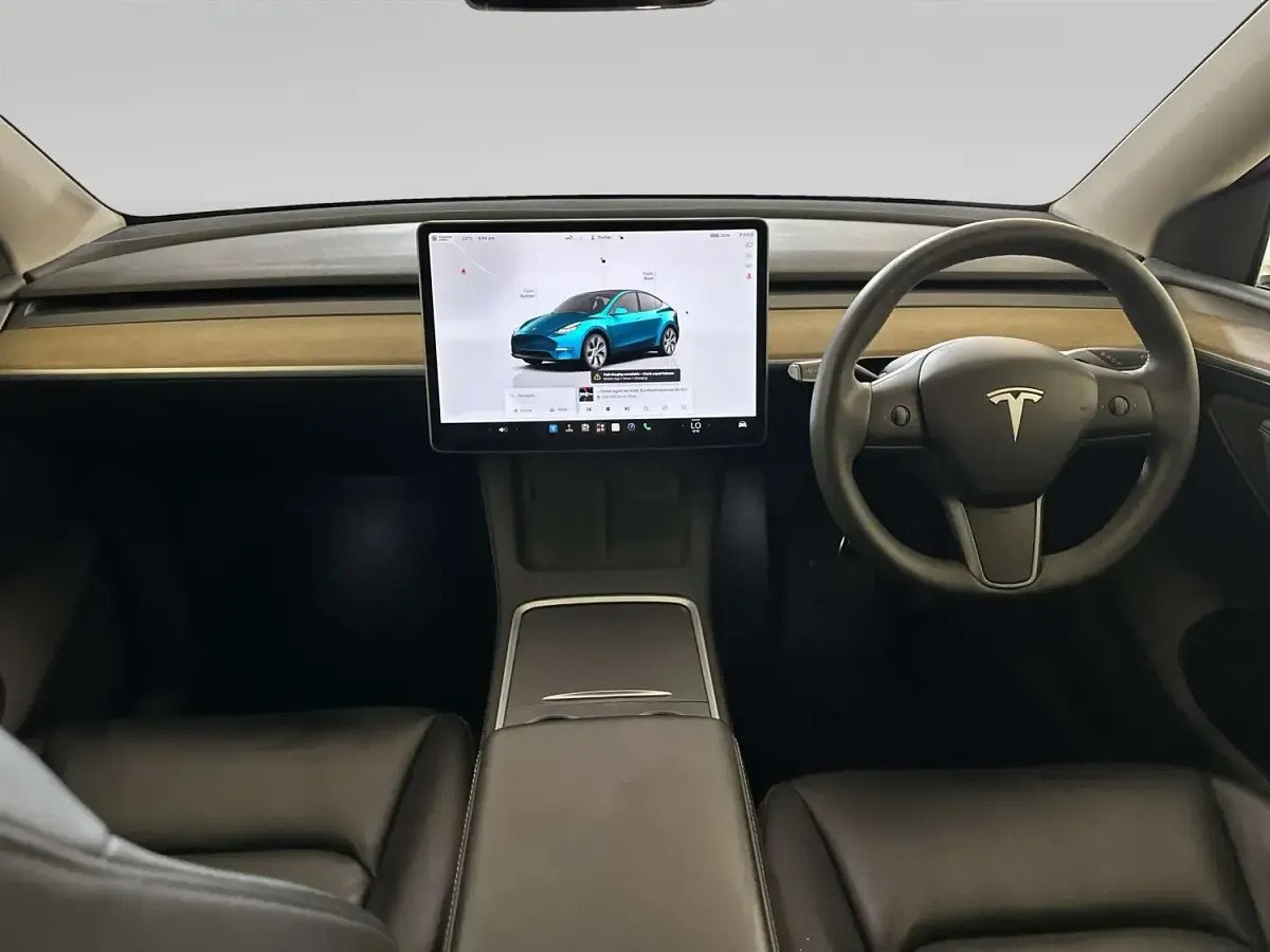 Used Tesla Model Y Long Range AWD 282 kW (384 HP) 2022 White SUV