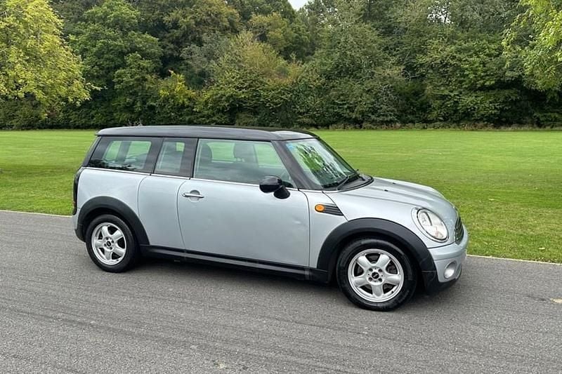 Silver Used 2008 Mini Cooper Clubman Estate | £2,695 (Good price) - Image 1/1