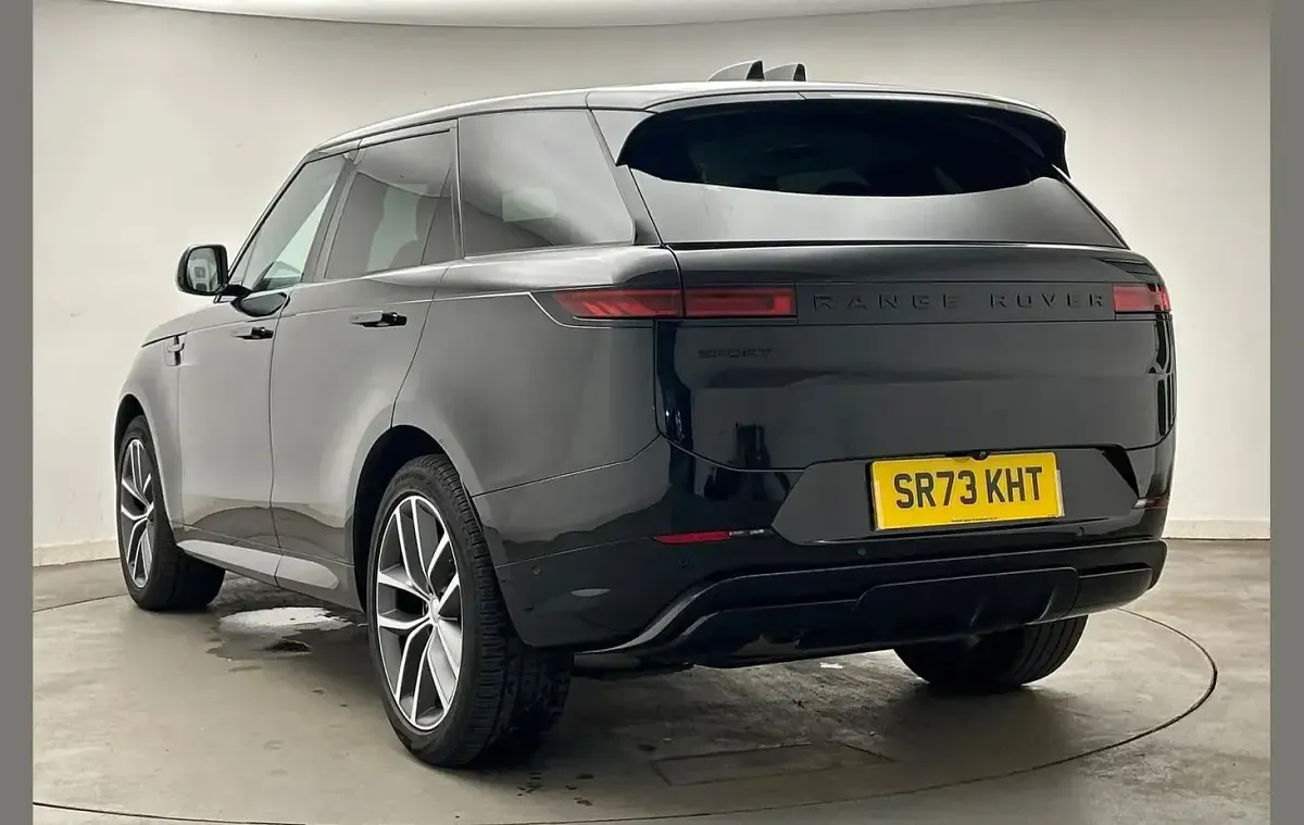 Used Land Rover Range Rover Sport SE Dynamic 296 HP (217 kW) 2023 Black SUV