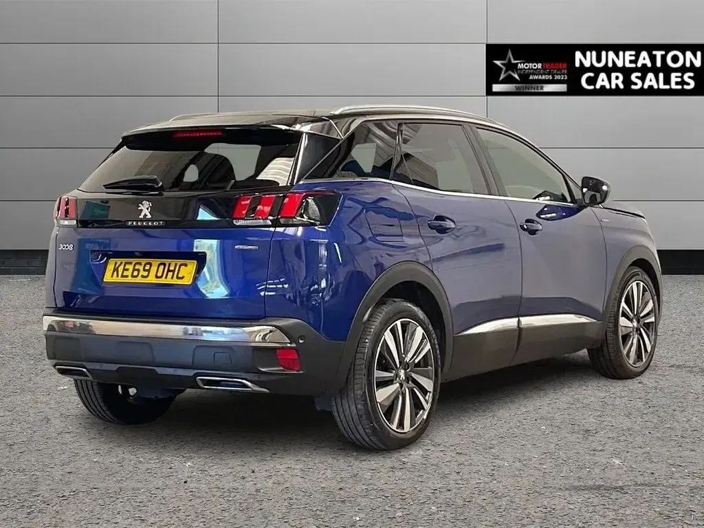 Used Peugeot 3008 Premium 130 HP (95 kW) 2020 Blue SUV
