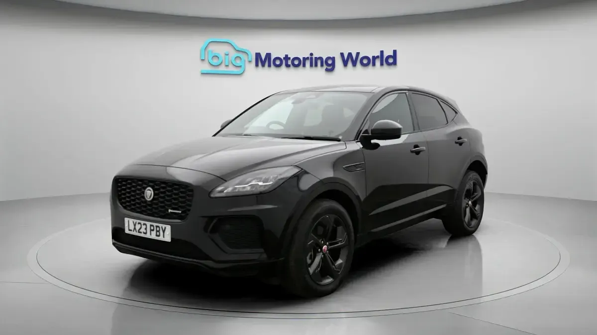 Used Jaguar E-Pace R-Dynamic 204 HP (150 kW) 2023 Black SUV