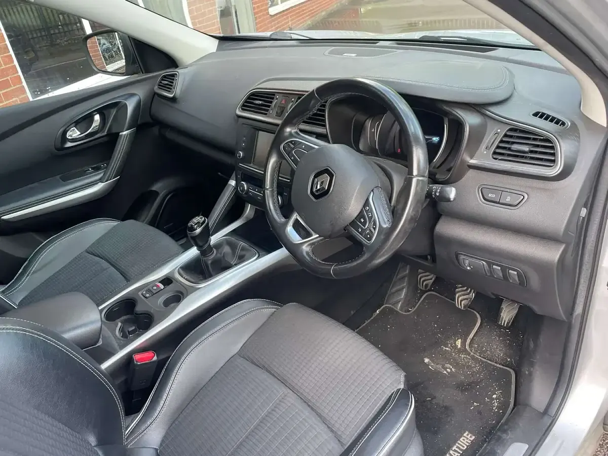 Używany Renault Kadjar Signature 130 KM (95 kW) 2018 Srebrny SUV